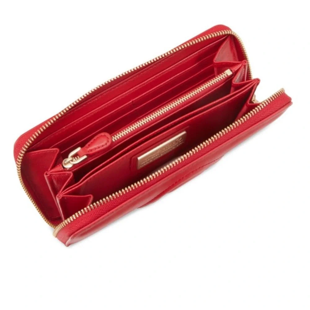 Valentino by Mario Valentino Wallet - Picture 4 of 6